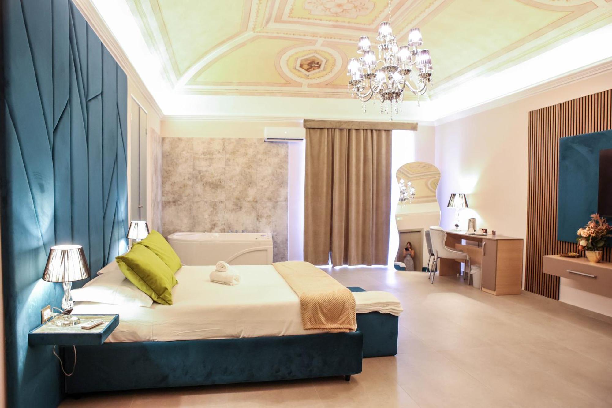 B&B Suites&Rooms Piazza Dei Martiri Katánie Exteriér fotografie