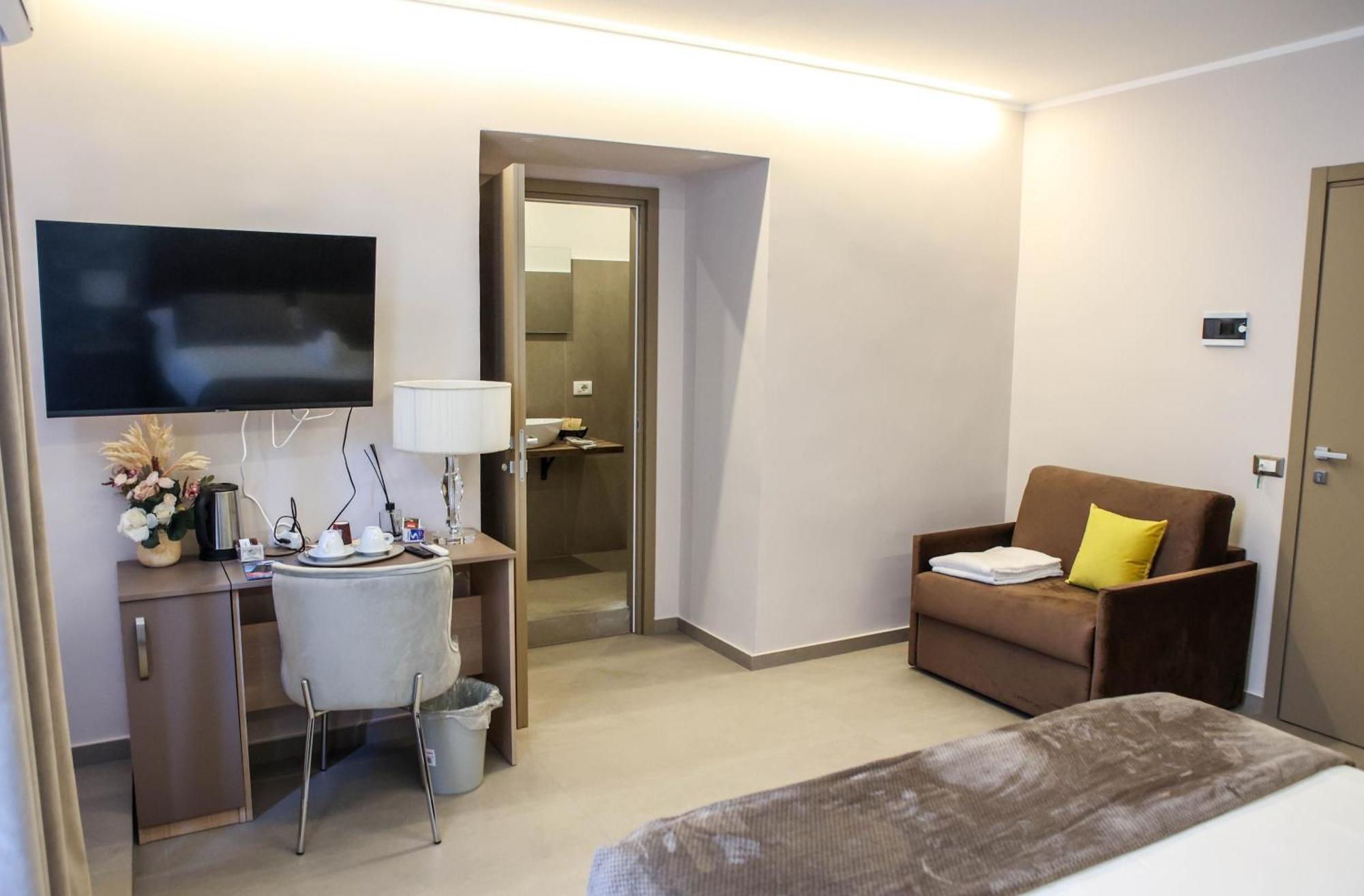 B&B Suites&Rooms Piazza Dei Martiri Katánie Exteriér fotografie